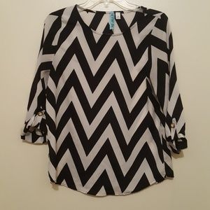 AINA BE - classy zebra top